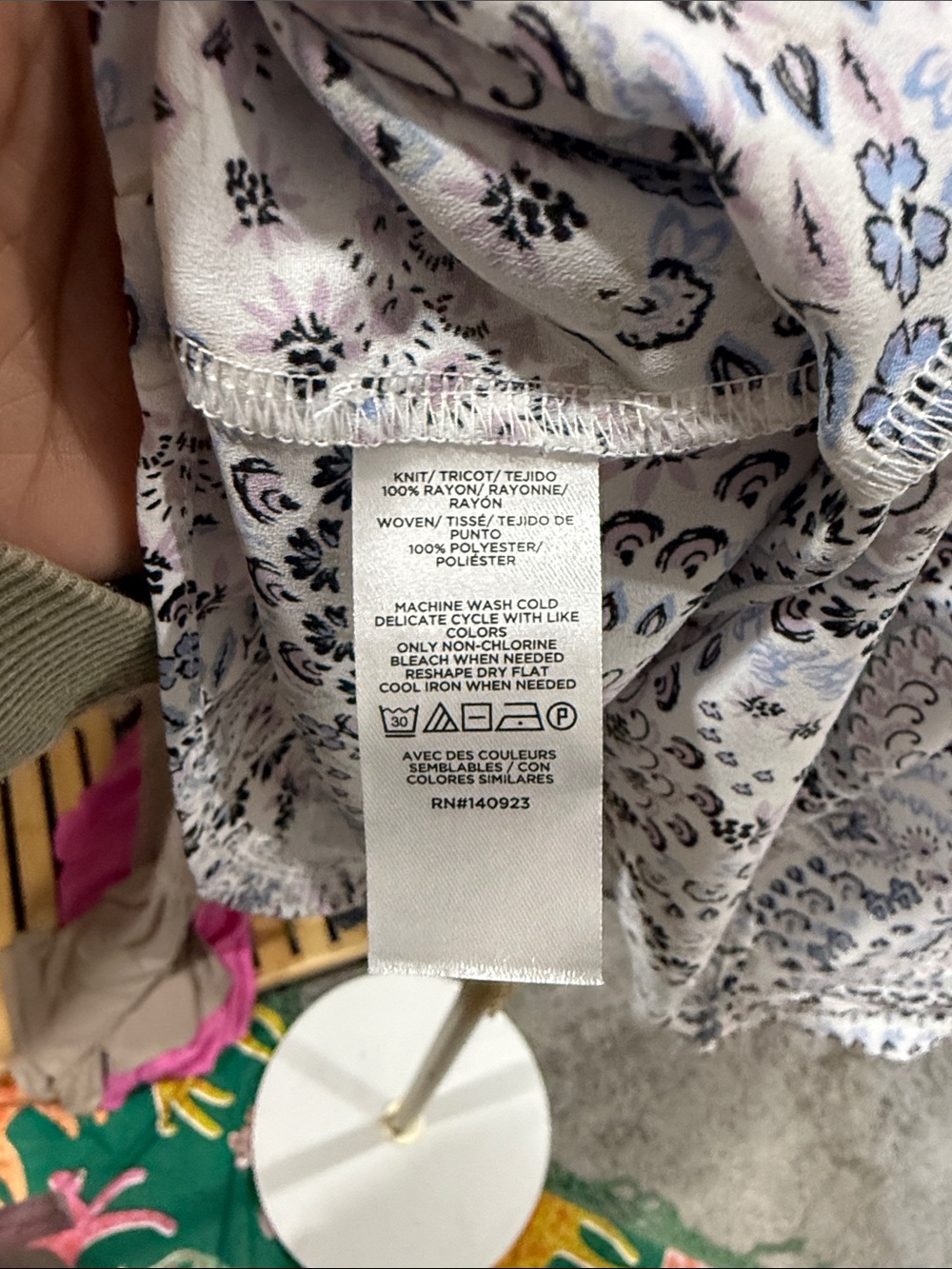 Loft Light Blue Paisley Flutter Sleeve Top XL - Picture 4 of 4
